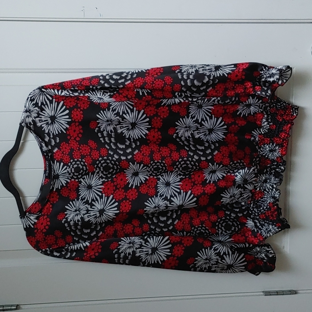 Equation black, silver and red flowers pattern long sleeve blouse Plus Size - Picture 9 of 11